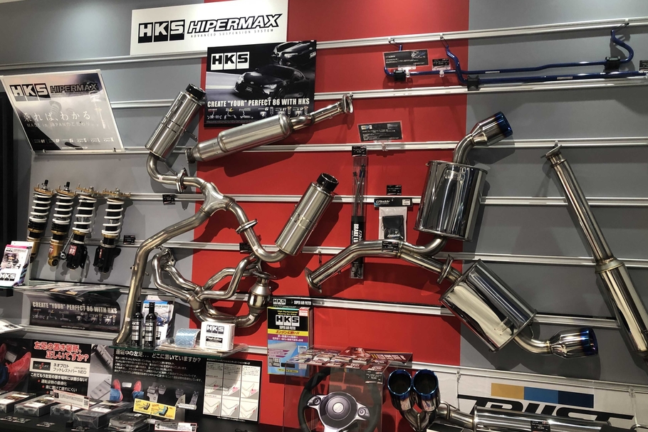 GR Garage 札幌厚別通、マフラー、パーツ、スタビライザー、サスペンション、スプリング、ショック