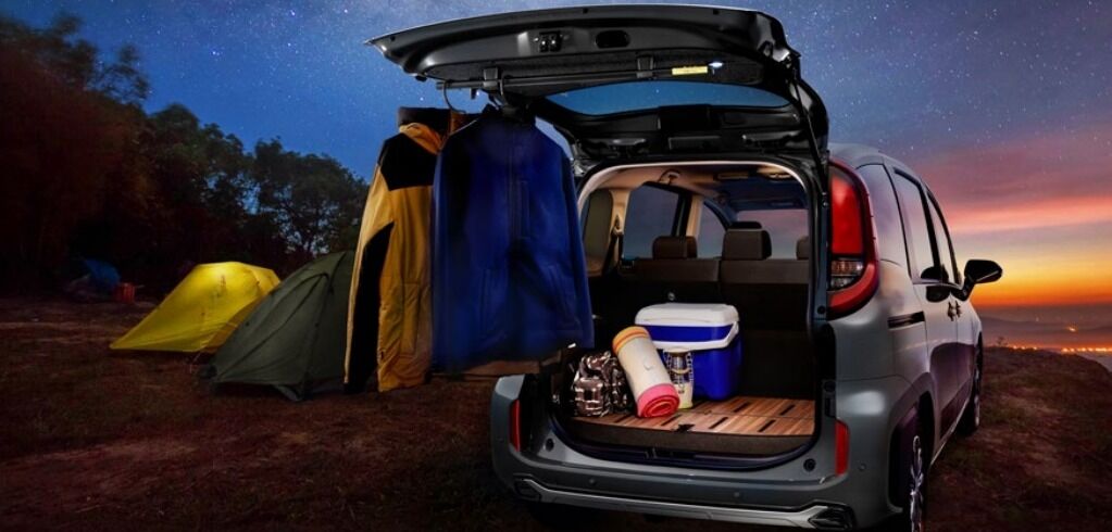 ソロキャンプのスタイルに合わせた車の選び方とおすすめの車種5