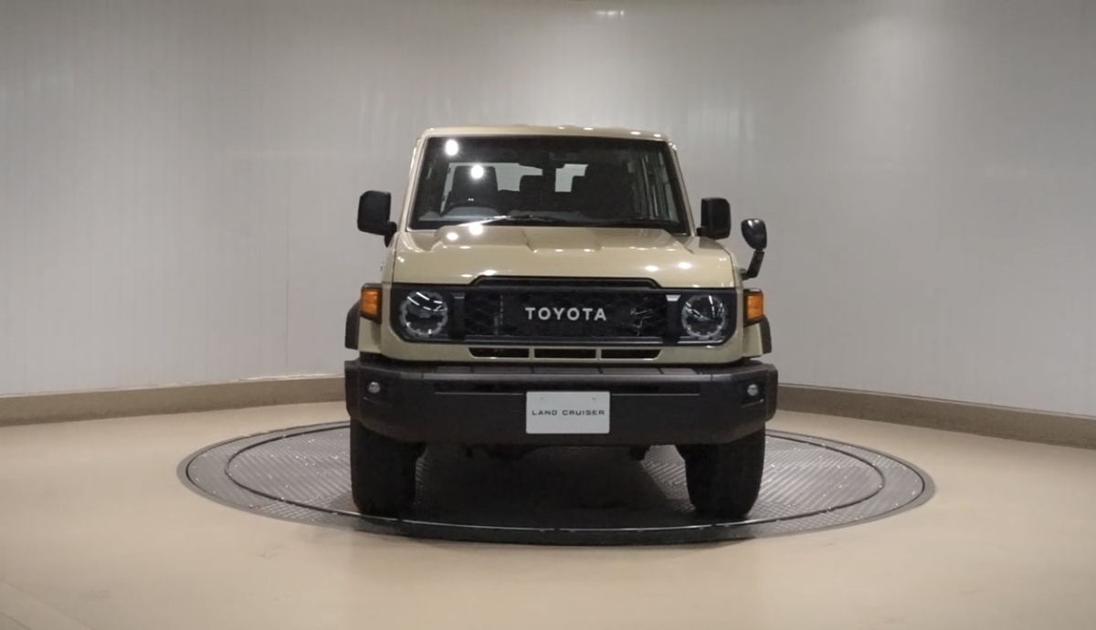 ランドクルーザー“70” | AGHトヨタ札幌