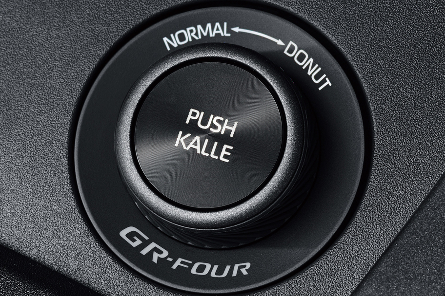 4WDモードセレクトスイッチ(NORMAL/DONUT/KALLE)
