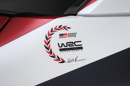 WRC優勝記念デカール（フロントフェンダー左右）