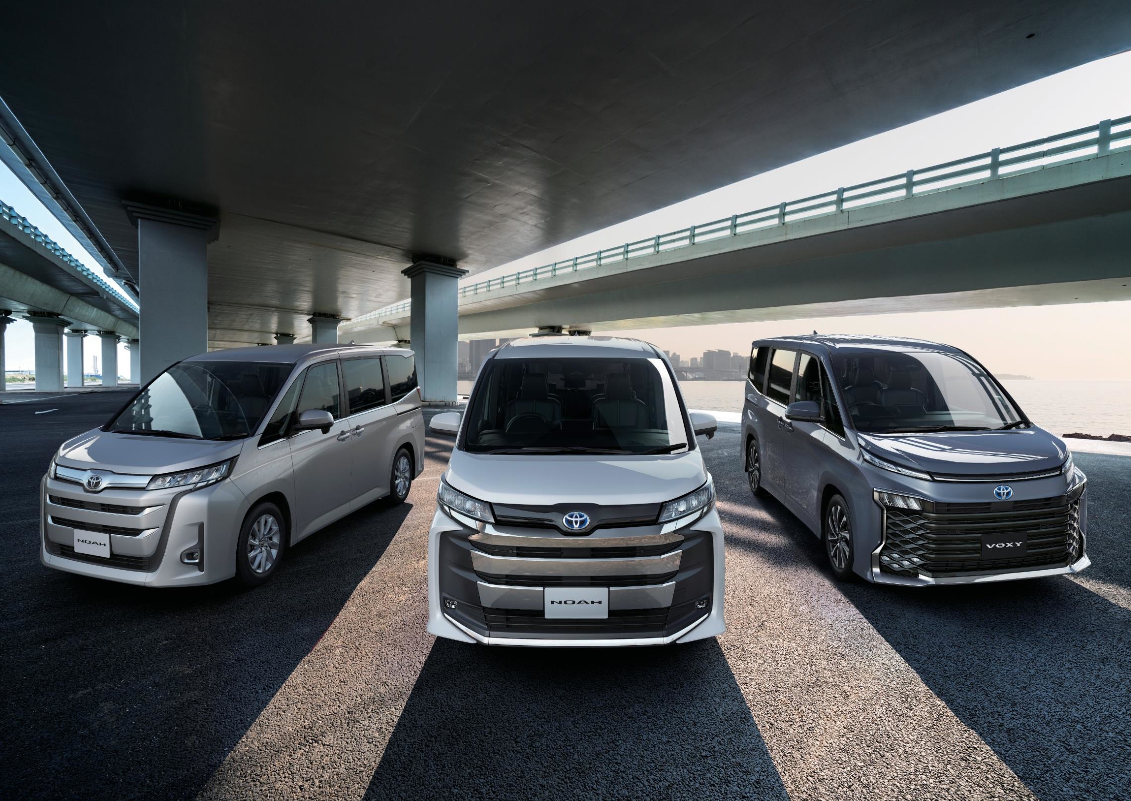 Toyota Voxy Noah トヨタ ヴォクシー ノア AZR60/ AZR65 スライド ドア モーター左 Aisin 426605-100030 ( 3222 ) 新旧比較「トヨタ ヴォクシー＆ノア」の新型と旧型を比較してみた