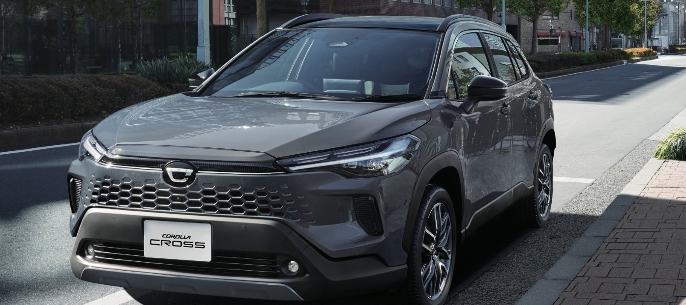 【新品・未開封】1/30 新型カローラクロス　ホワイト　2025 新品・未開封】1/30 新型カローラクロス ホワイト 2025 新品・未開封