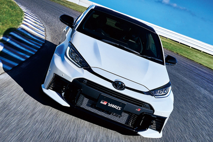 RZ“High performance”［GR-DAT（8AT・4WD）］