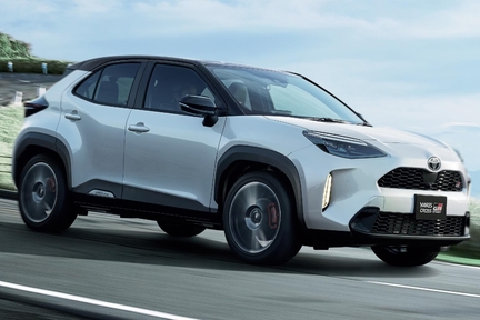 GR SPORT（ハイブリッド・2WD）