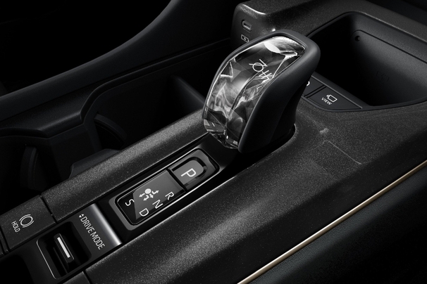 70th anniversary 特別装備（RS “THE 70th”／Z “THE 70th”共通）