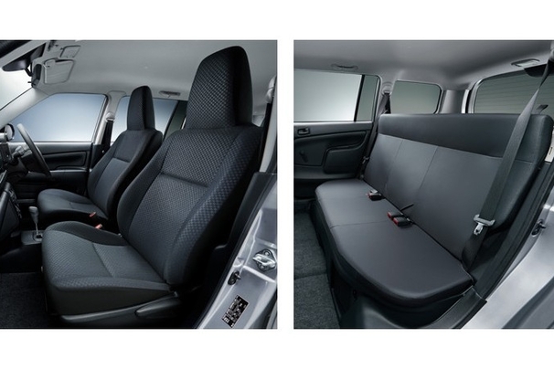 GX（ハイブリッド車）