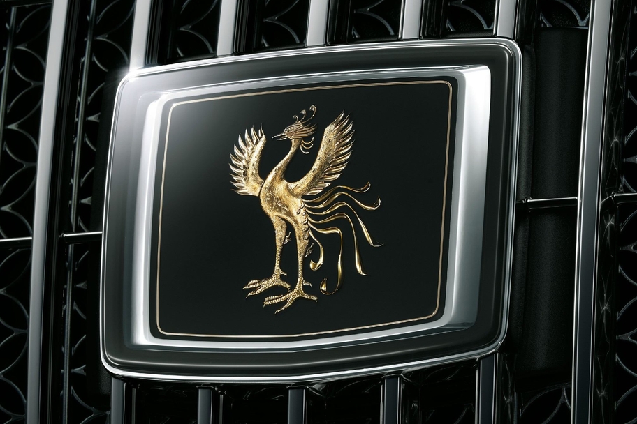 ボディカラーは神威（かむい）エターナルブラック〈225〉