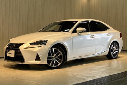 【20251126】IS300h_4WD