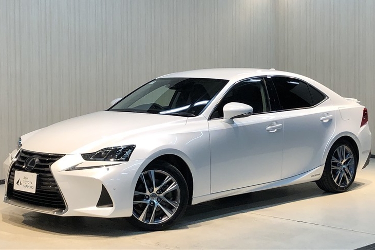 【20251203】IS300h VER-L 4WD