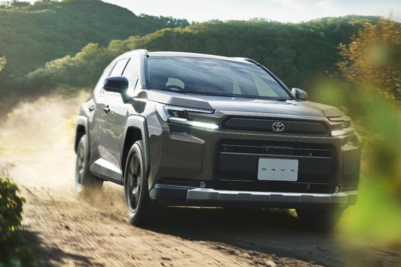 Adventure（ハイブリッド）