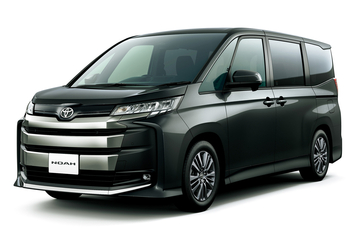 S-G（ガソリン・2WD・7人乗り）