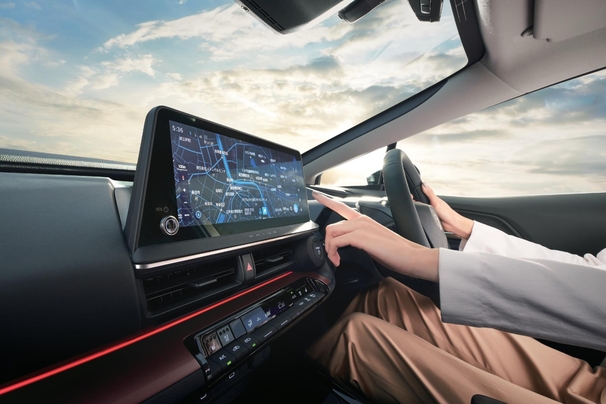 【モデル入り素材】Z（ハイブリッド・2WD）