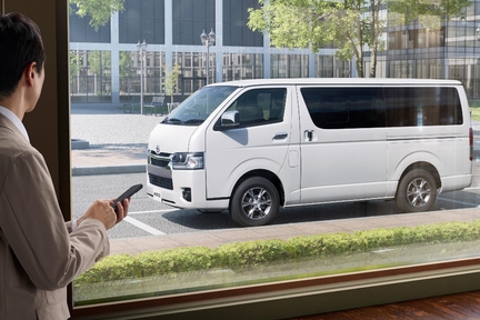 【モデル入り素材】VAN・2WD・2800ディーゼル・標準ボディ・スーパーGL