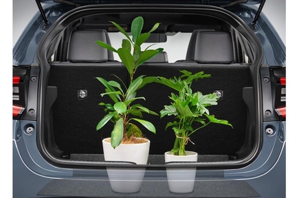 アジャスタブルデッキボード［Z（2WD）に標準装備］　Z（ハイブリッド・2WD）