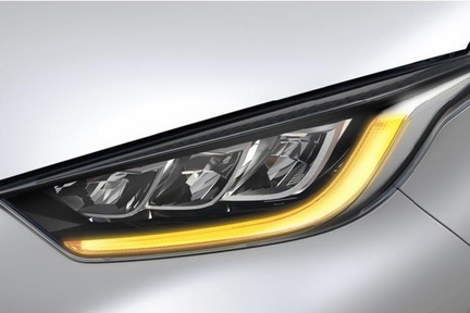 3灯式フルLEDヘッドランプ＋LEDターンランプ＋LEDクリアランスランプ