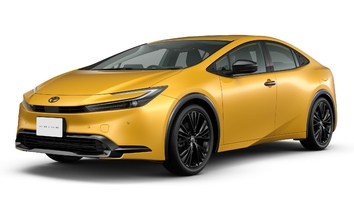 フロント　特別仕様車 G プラグインハイブリッド車 “Night Shade”（ベース車両はG プラグインハイブリッド車）