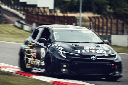 TGRR GR Corolla H2 concept（スーパー耐久シリーズ2025参戦車両）