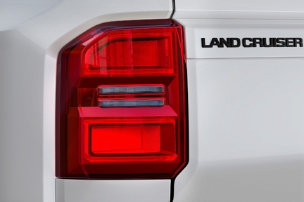 LEDリヤコンビネーションランプ