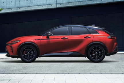 SPORT RS（2.5Lプラグインハイブリッド車）
