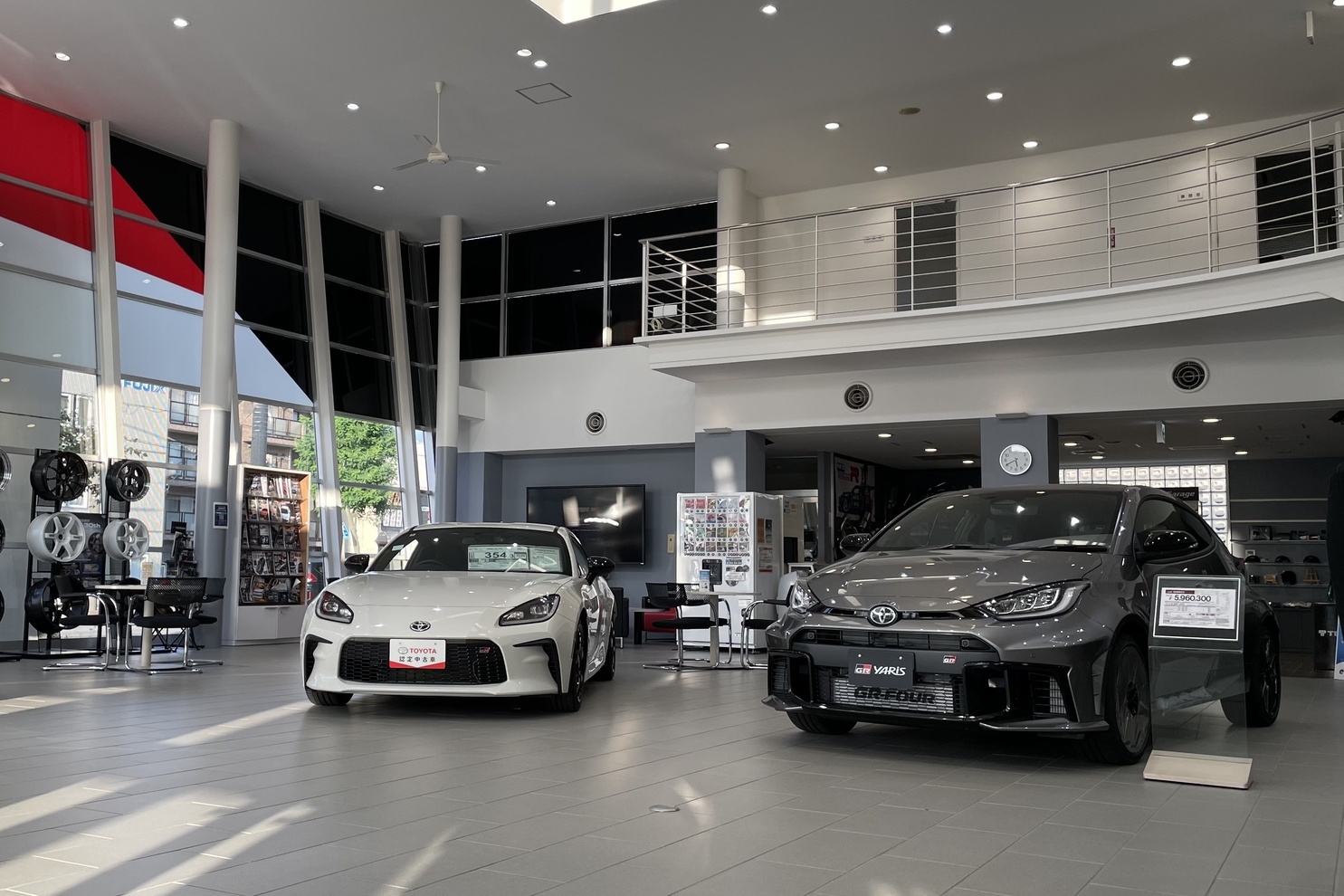 GR Garage札幌西